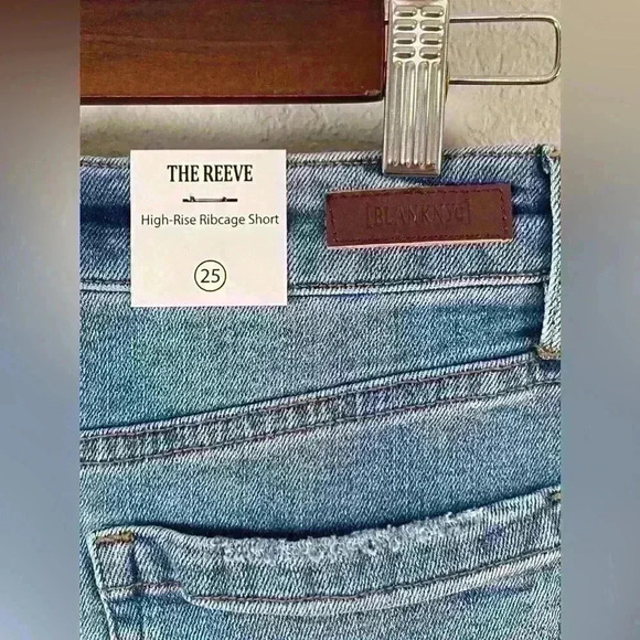Blank NYC The Reeve High-Rise Ribcage Distressed Jean Short Women's 25 NWT - Picture 8 of 14